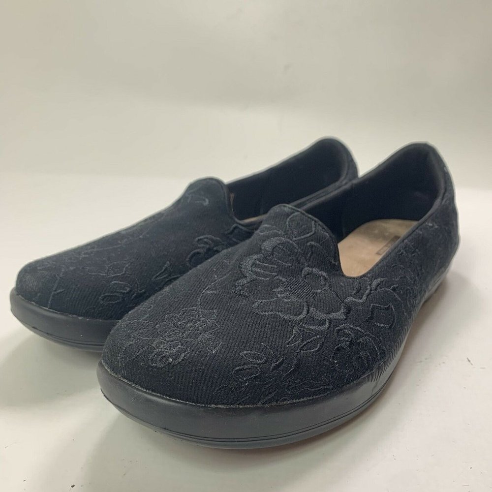 Skechers On-The-Go Bliss Slip-On Flats, Black, Womens 8 M